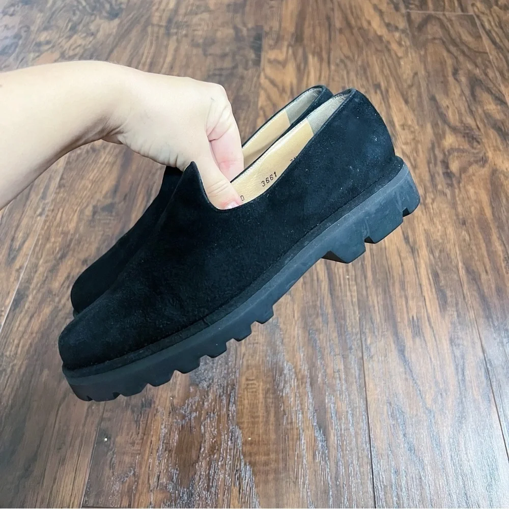 Walter Steiger • vintage Y2K chunky loafer platform slip on black suede lug sole